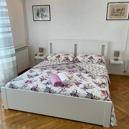 Apartments Mornar Poljica  外观 照片