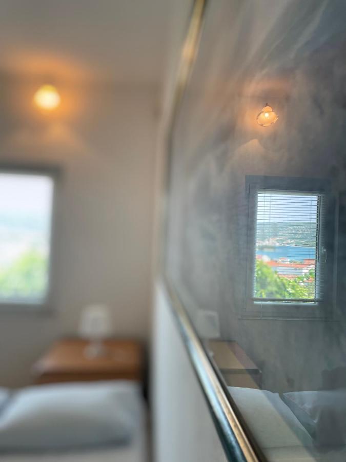 Apartments Mornar Poljica  外观 照片