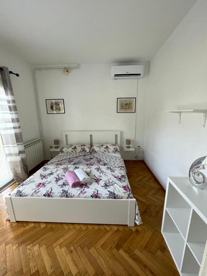 Apartments Mornar Poljica  外观 照片