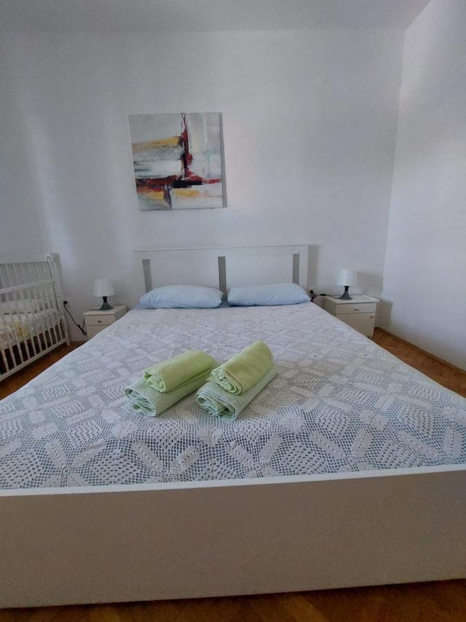Apartments Mornar Poljica  客房 照片